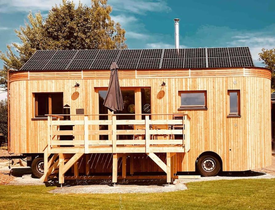 Вилла Wohnwagon Paul - Autarkie Erleben! - Tiny House Oberschneiding Экстерьер фото